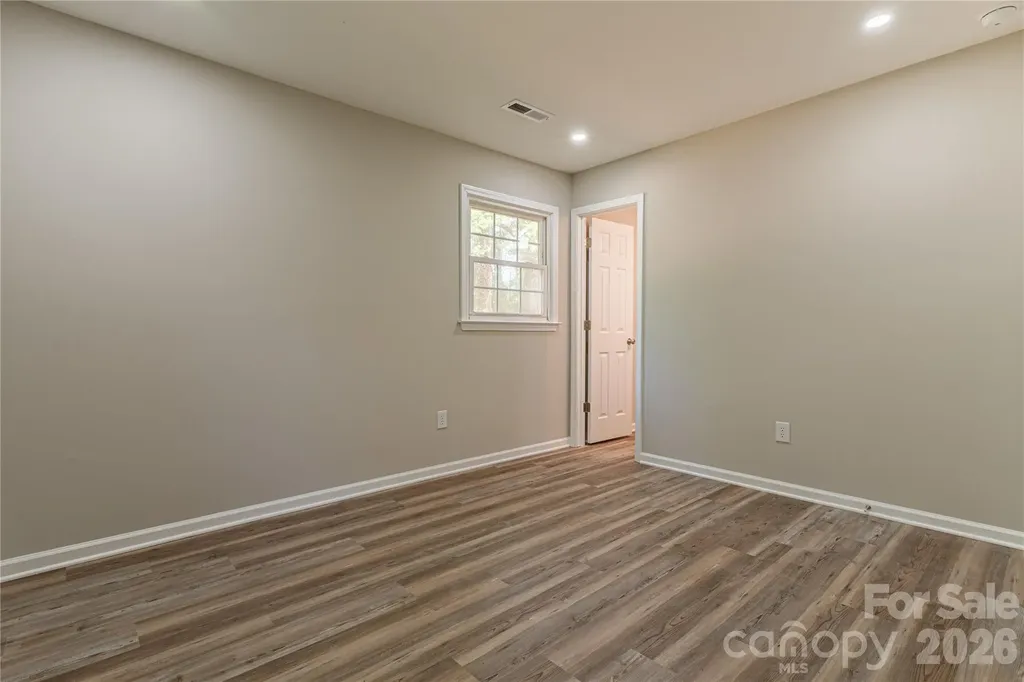 213 Washington Street Wingate NC 28174