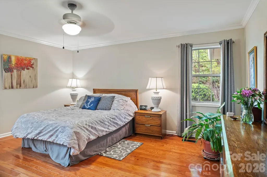 12 Steeplechase Court Hendersonville NC 28791