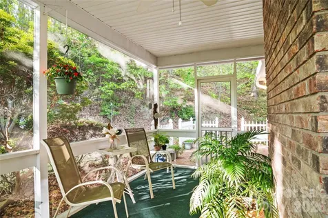 12 Steeplechase Court Hendersonville NC 28791