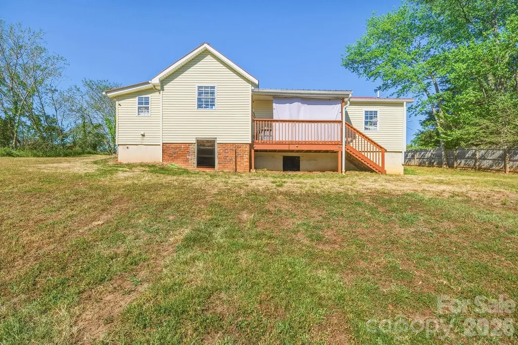 103 J A Ross Street Morganton NC 28655