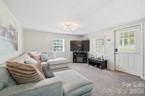 103 J A Ross Street Morganton NC 28655