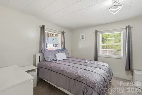 103 J A Ross Street Morganton NC 28655