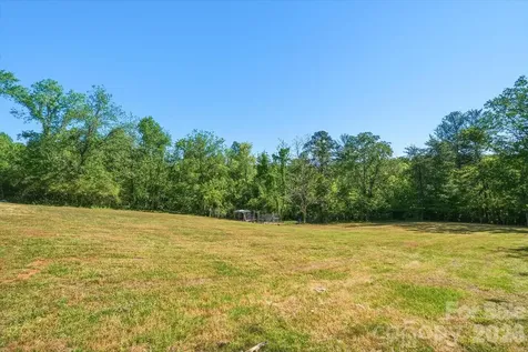 103 J A Ross Street Morganton NC 28655