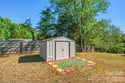 103 J A Ross Street Morganton NC 28655