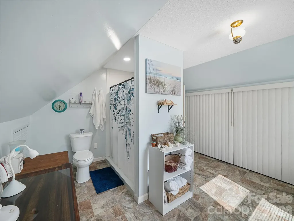 376 Hoot Owl Road Spruce Pine NC 28777