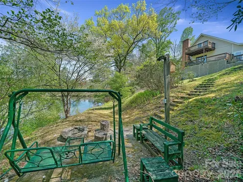 376 Hoot Owl Road Spruce Pine NC 28777