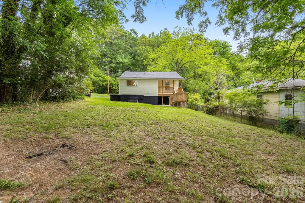 1224 Beale Street Albemarle NC 28001