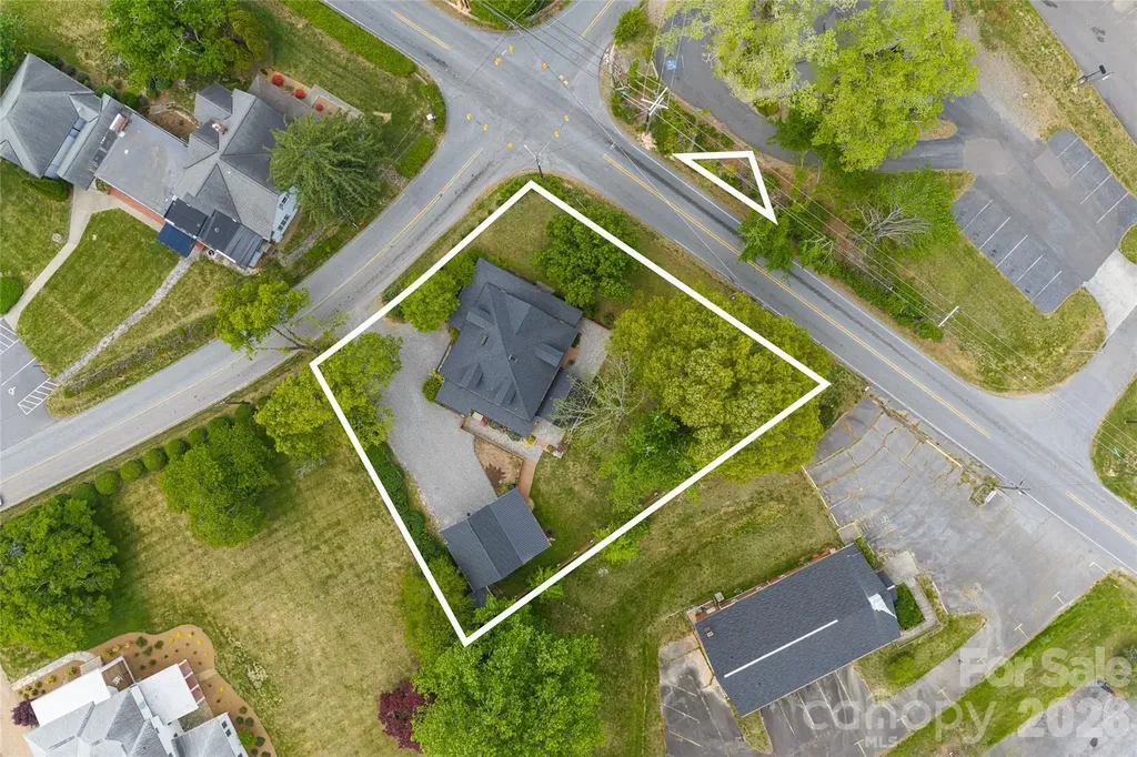 19 Neely Road Brevard NC 28712