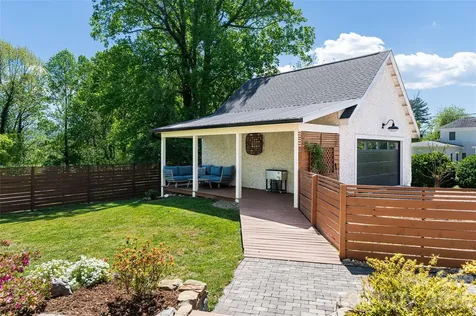19 Neely Road Brevard NC 28712