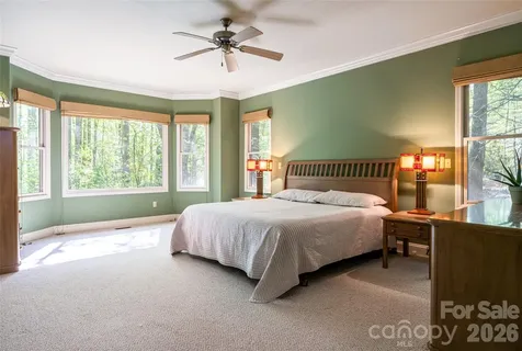 109 Little Cherokee Ridge Hendersonville NC 28739