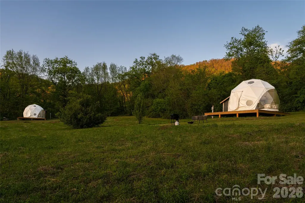 10 And 12 Dogwood Hills Lane Weaverville NC 28787