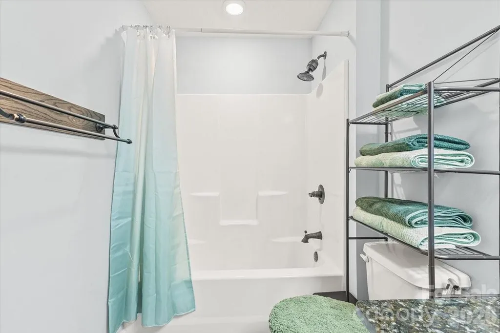 65 Leisure Lane Swannanoa NC 28778
