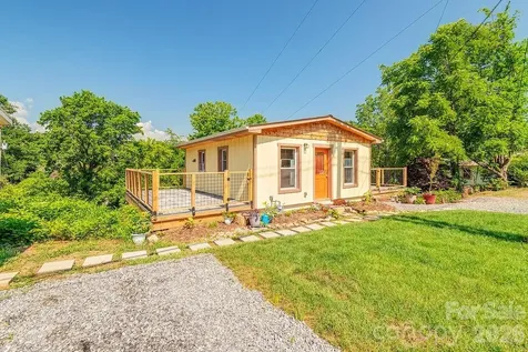 153 Vinewood Circle Asheville NC 28806