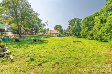 153 Vinewood Circle Asheville NC 28806