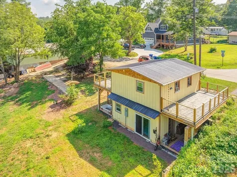 153 Vinewood Circle Asheville NC 28806