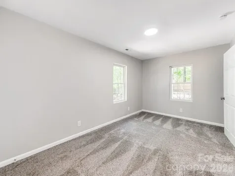 2124 Shoal Road Lincolnton NC 28092