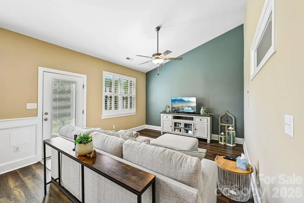 3868 Sage Court Denver NC 28037