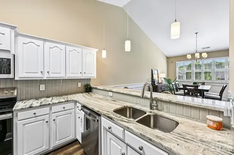 3868 Sage Court Denver NC 28037