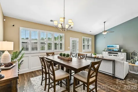 3868 Sage Court Denver NC 28037