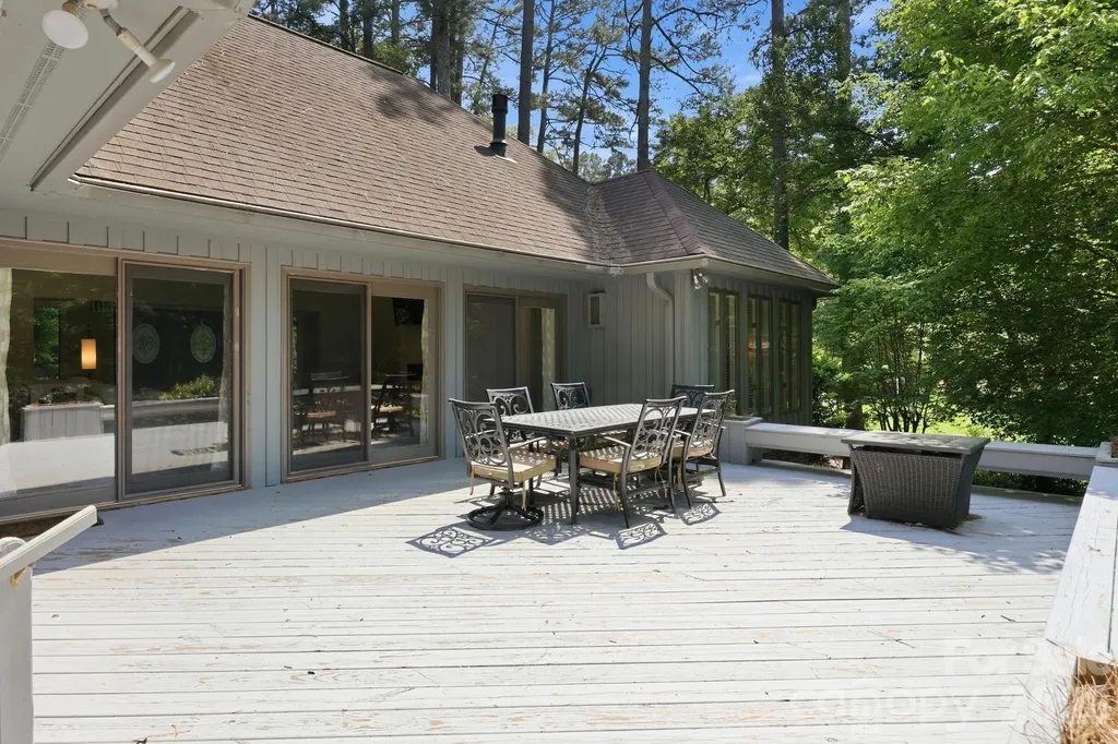 16311 Croatan Court Norwood NC 28128