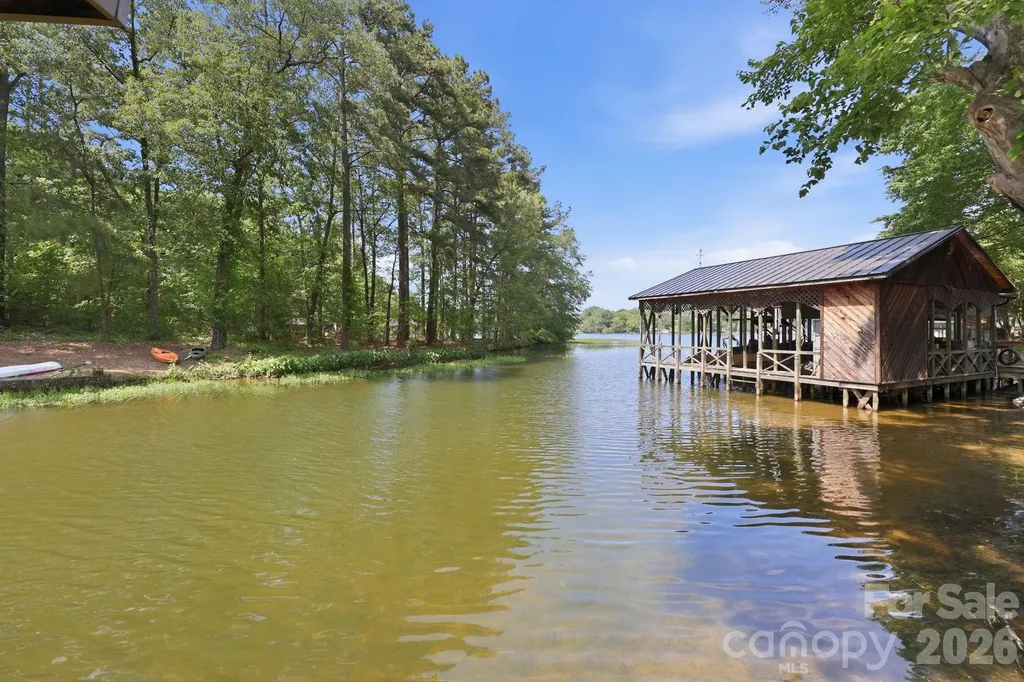 16311 Croatan Court Norwood NC 28128