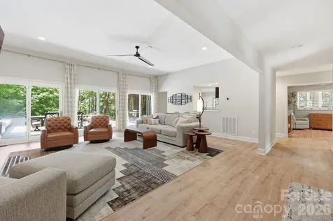16311 Croatan Court Norwood NC 28128