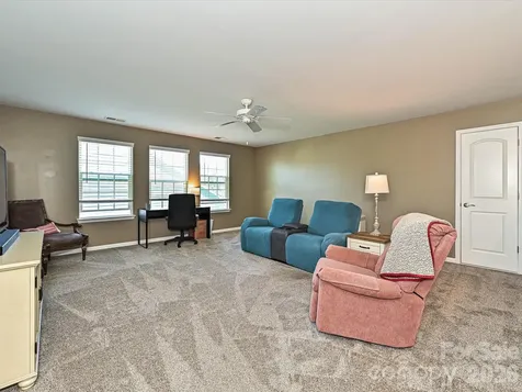 304 Picasso Trail Mount Holly NC 28120