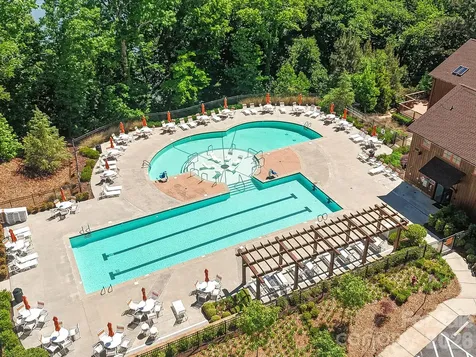 304 Picasso Trail Mount Holly NC 28120