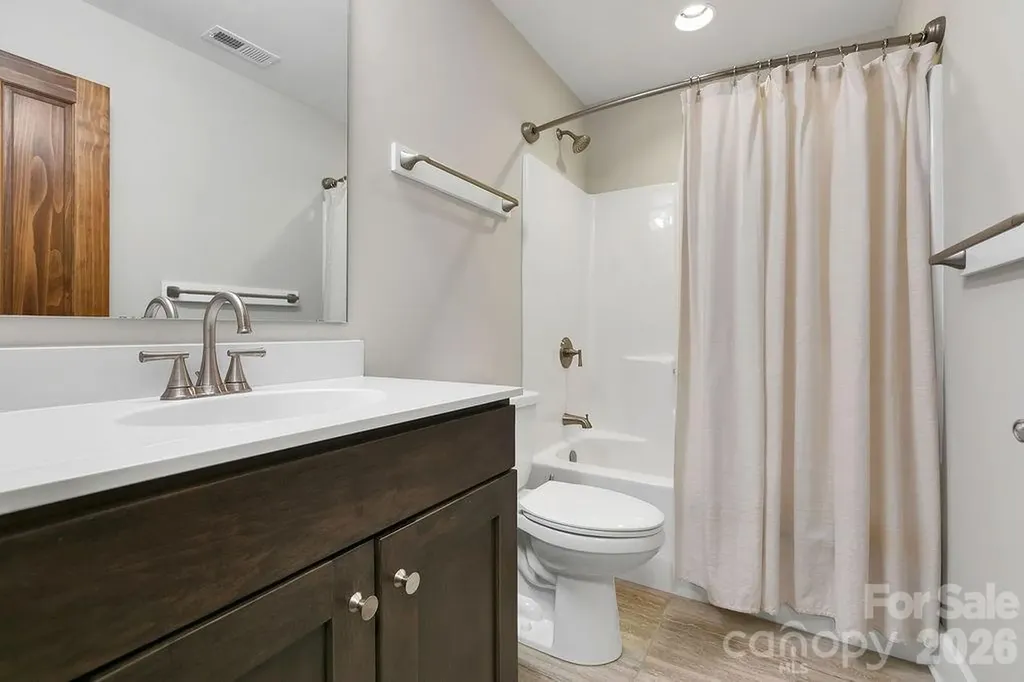 131 Bear Trace Road Brevard NC 28712