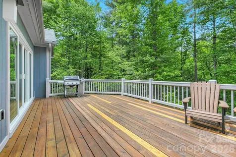 131 Bear Trace Road Brevard NC 28712