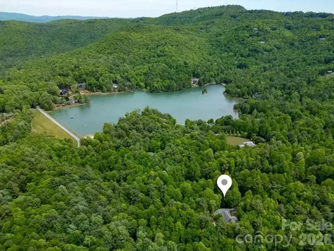 131 Bear Trace Road Brevard NC 28712