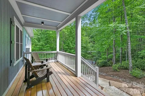 131 Bear Trace Road Brevard NC 28712