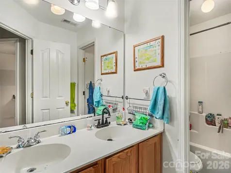 3422 Pasture View Court Charlotte NC 28269