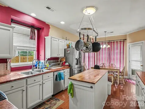 3422 Pasture View Court Charlotte NC 28269