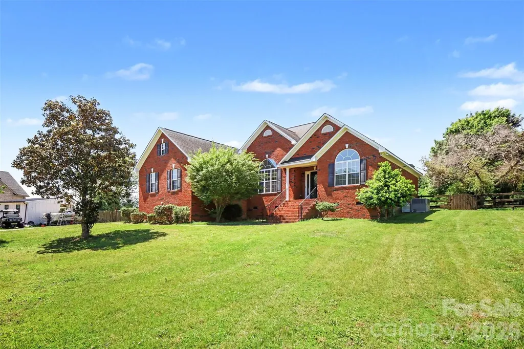 2029 Saye Brook Drive Monroe NC 28112