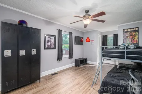 704 Dogwood Avenue Lincolnton NC 28092