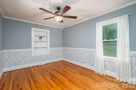 704 Dogwood Avenue Lincolnton NC 28092