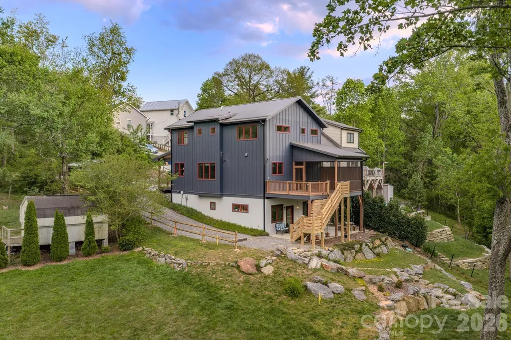 87 Deaver Street Asheville NC 28806