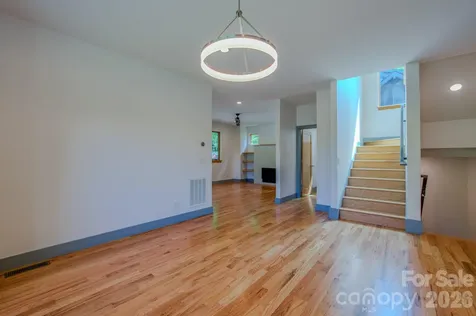 87 Deaver Street Asheville NC 28806