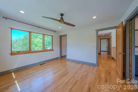 87 Deaver Street Asheville NC 28806