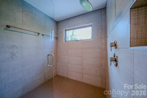 87 Deaver Street Asheville NC 28806