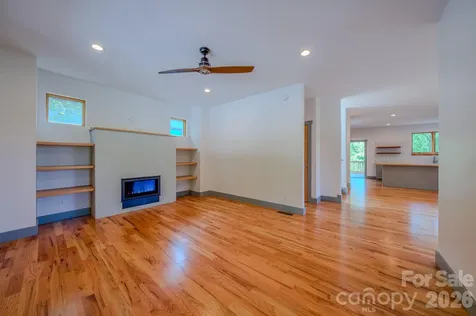 87 Deaver Street Asheville NC 28806