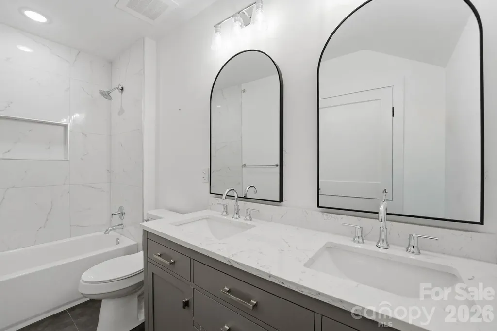 201 Grandin Road Charlotte NC 28208