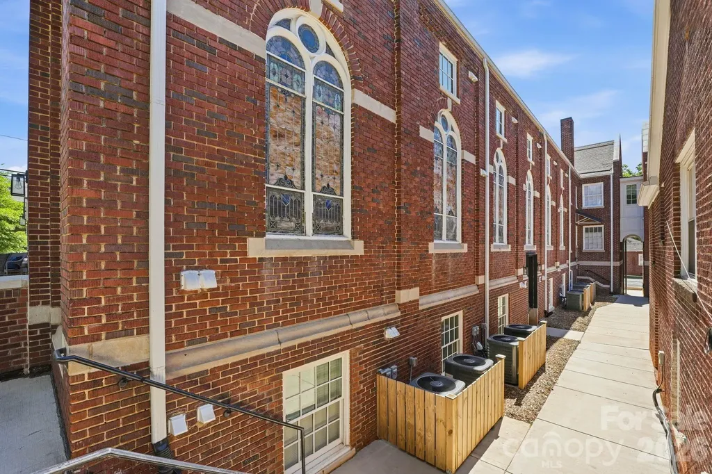 201 Grandin Road Charlotte NC 28208