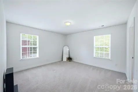 2429 Glyncastle Way Gastonia NC 28056