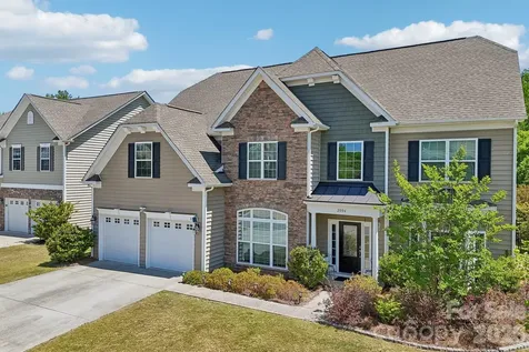 2006 Topaz Plaza Davidson NC 28036