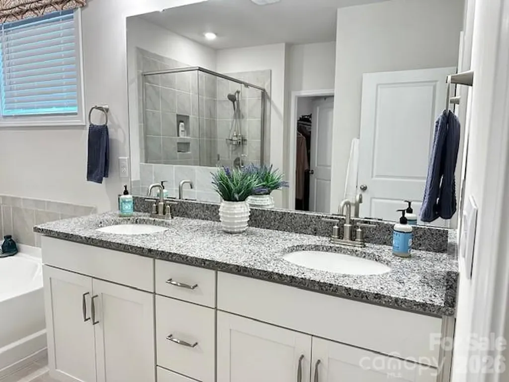 4450 Streamside Road Denver NC 28037