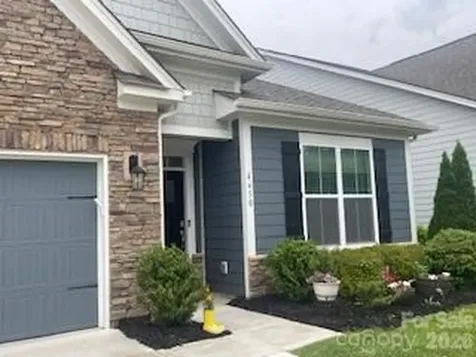 4450 Streamside Road Denver NC 28037