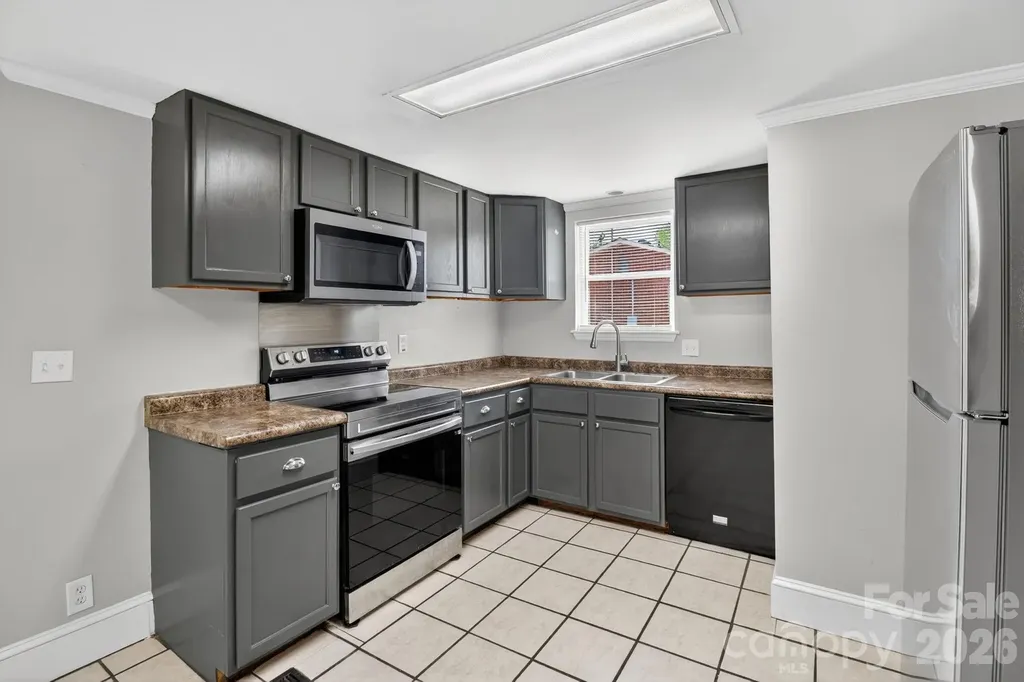 62 Roberta Road SW Concord NC 28027