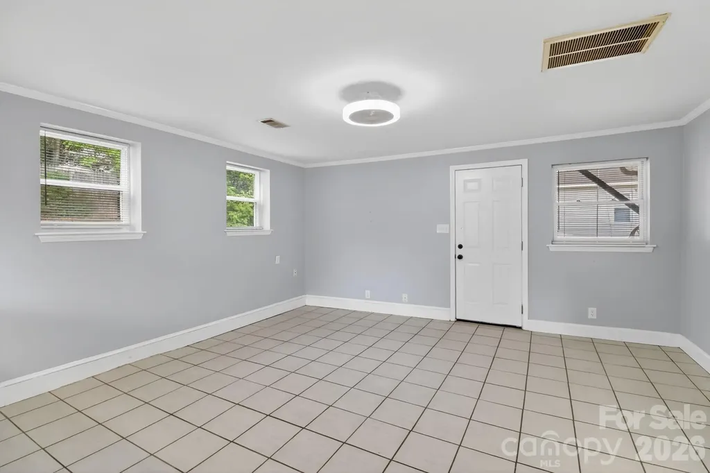 62 Roberta Road SW Concord NC 28027